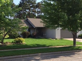 1001 Packer Dr, Holmen, WI 54636