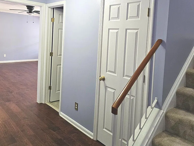 8202 Catbird Cir #202 — Photo 4