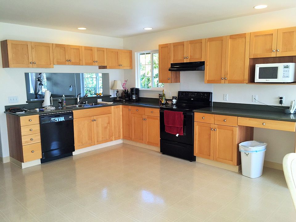 2nd image of 67-1243 Koaliula Place
