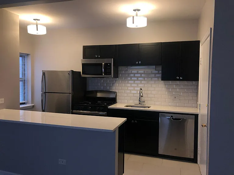 845 W Sunnyside Ave #205 — Photo 19