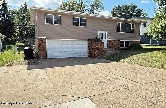 2nd image of 236 8th St E