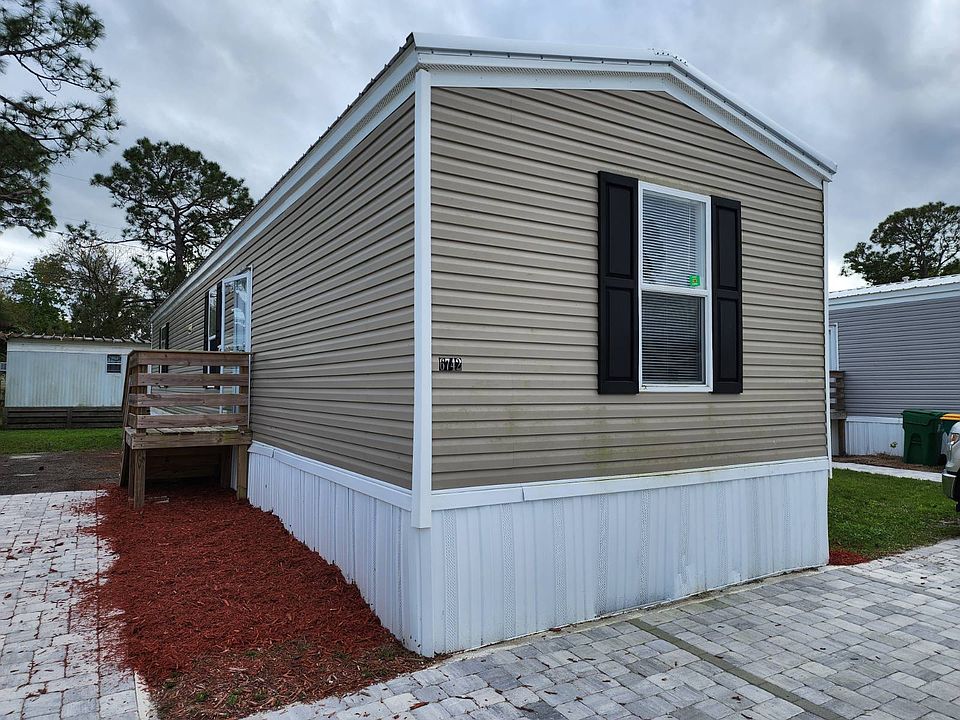 1st image of 6742 Mangrove Dr #Co21