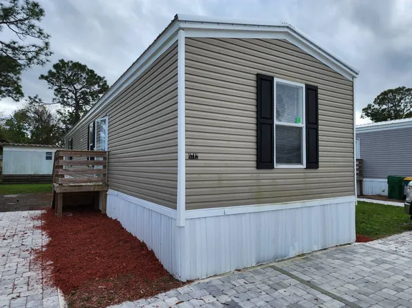 6742 Mangrove Dr #Co21, Merritt Island, FL 32953