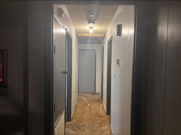 3rd image of 284 Sunset Rd