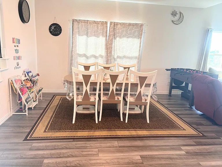 652 Cedar Springs Dr — Photo 10