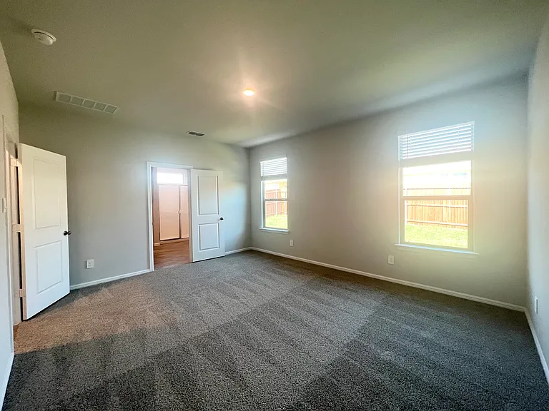 8636 Centerboard Ln — Photo 14