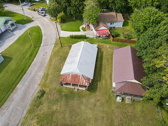 4th image of 871 Alabama Ave