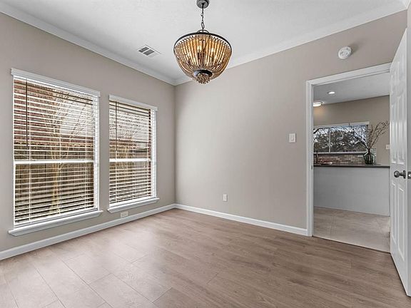 4th image of 13919 Wheatbridge Dr