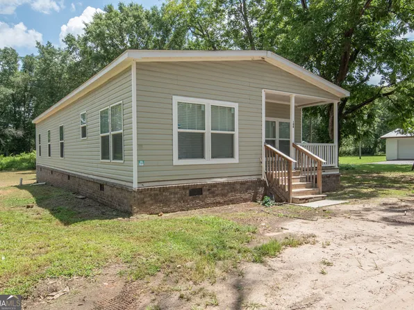196 Dogwood Ln, Woodbury, GA 30293