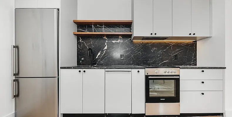 Rented by Dalan Rentals | media 30