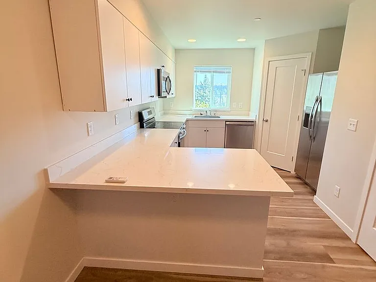 9218 Conroy Pl NW — Photo 7