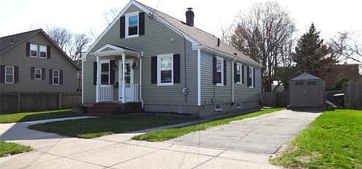 2nd image of 37 Pine Grove St