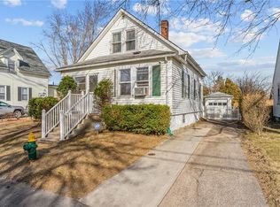 26 Dale Ave, Cranston, RI 02910