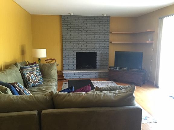 5th image of 13643 Arrowhead Ct