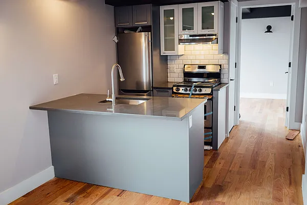 Rented by Nooklyn NYC LLC | media 7