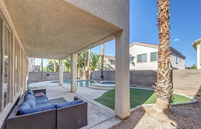 10852 Montasola St — Photo 12
