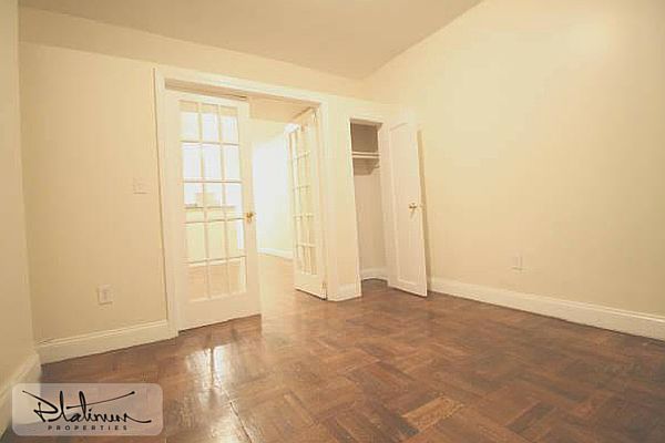 1st image of 715 E 5th St APT 3A
