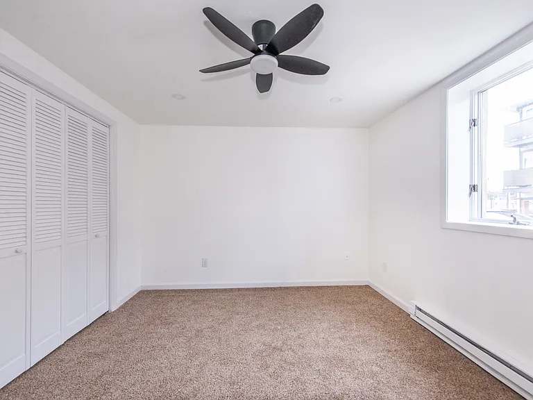 25 Henry Pl #7 — Photo 5