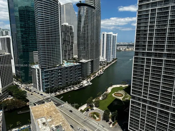 500 Brickell Ave APT 3307, Miami, FL 33131