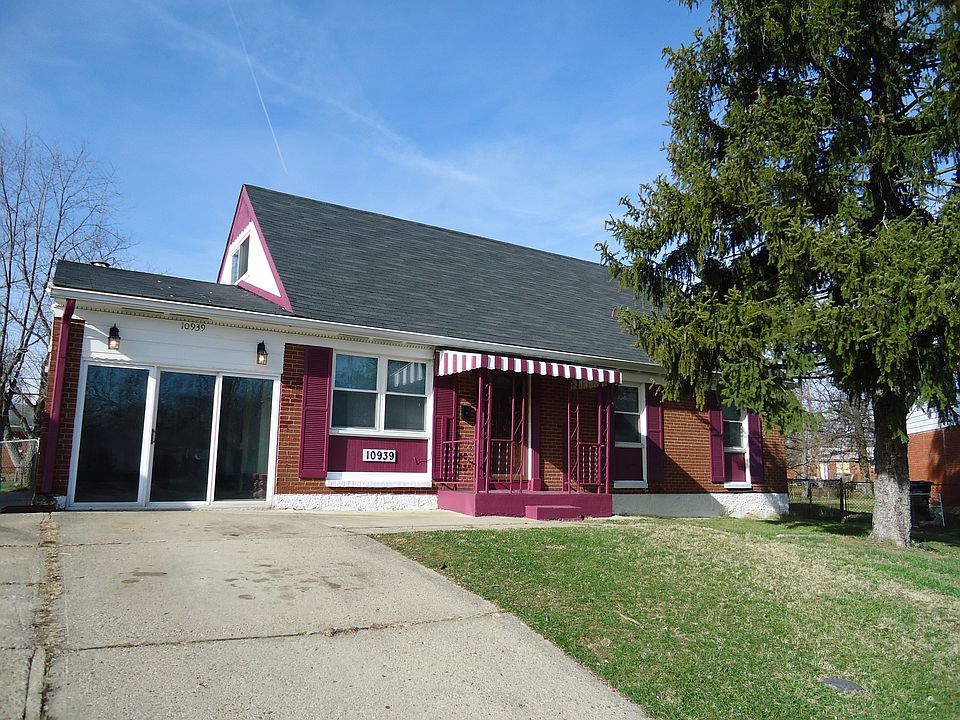 1st image of 10939 Crystalhill Ct