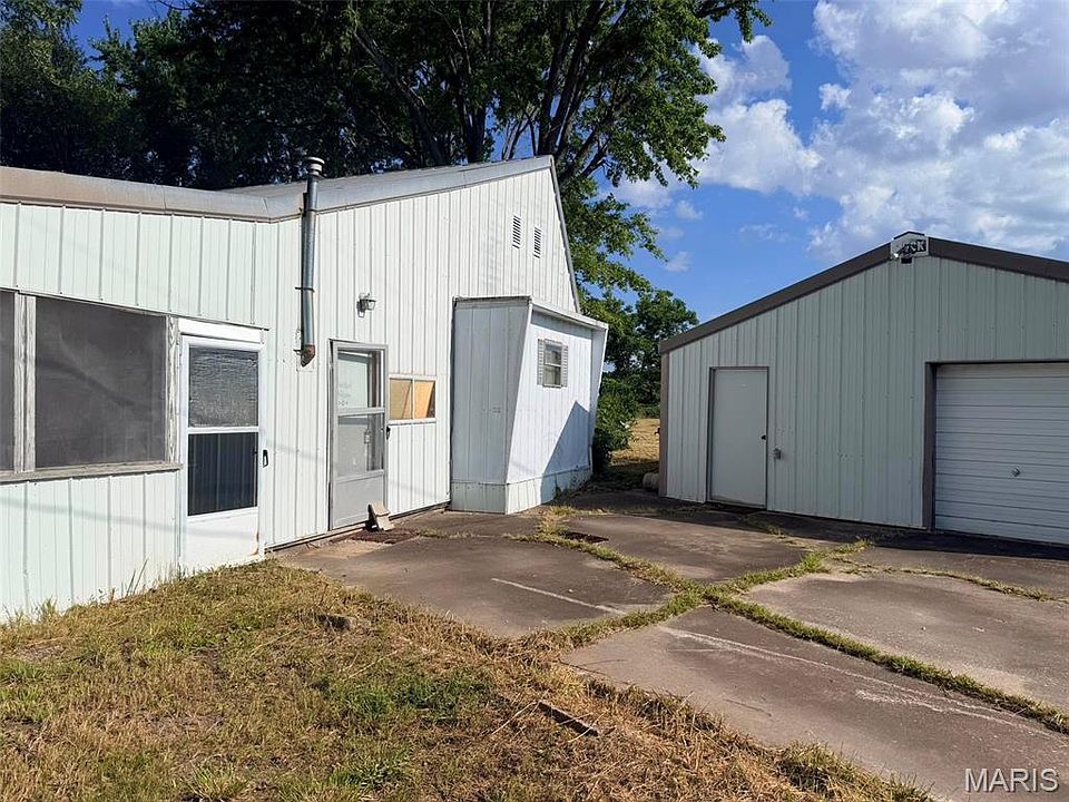 1st image of 619 E Bims Rd