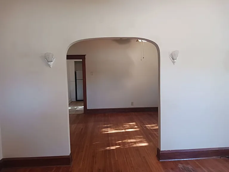 305 Old Point Ave — Photo 5