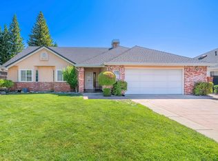 265 River Park Dr, Redding, CA 96003
