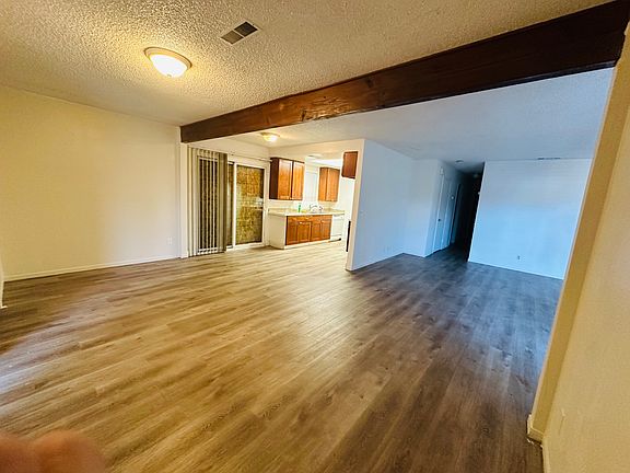 3rd image of 3036 Amherst Dr #3036