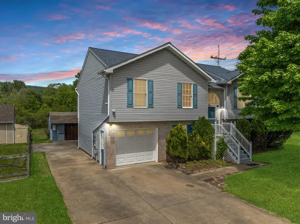 115 Emmitsburg Rd, Thurmont, MD 21788