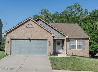 8633 Warbler Branch Way, Louisville, KY 40229