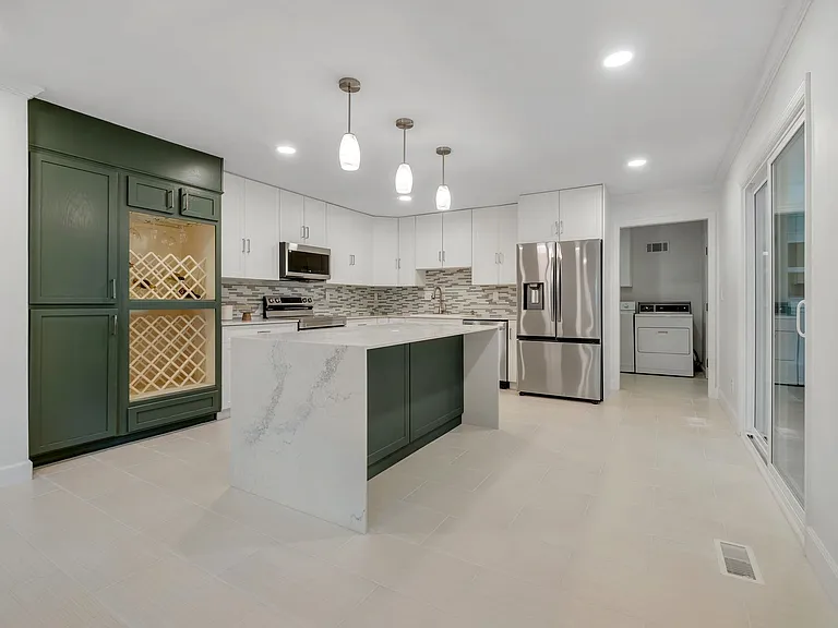 7916 Skipper Ln — Photo 8