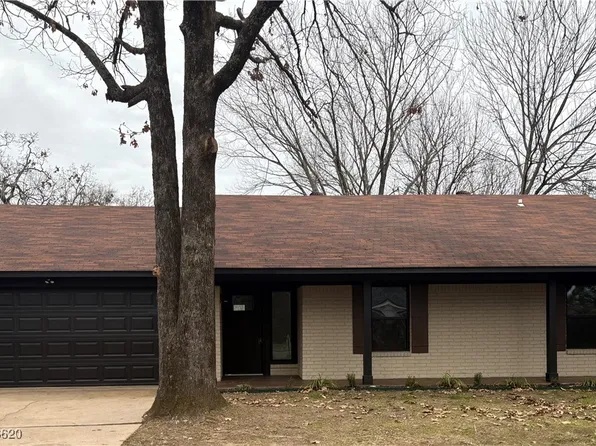 8510 Meadow Dr, Fort Smith, AR 72908