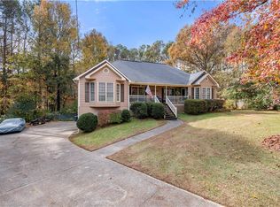 338 Maplewood Ln, Acworth, GA 30101
