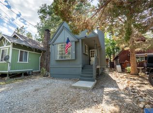 612 Maple Ln, Sugarloaf, CA 92386