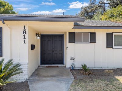 1611 S Giddings Street, Visalia, CA, 93277
