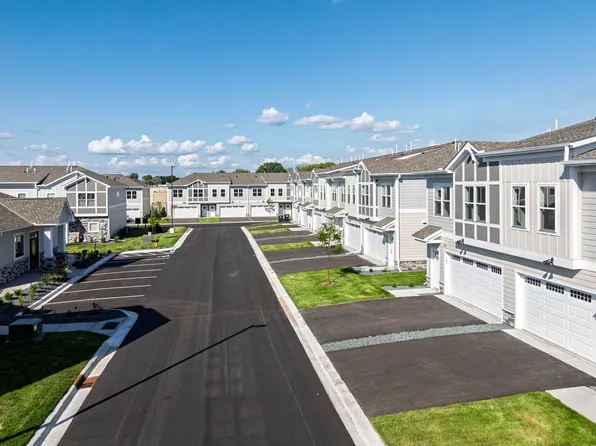 Gateway Court Townhomes