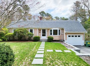 88 Five Corners Rd, Barnstable, MA 02630