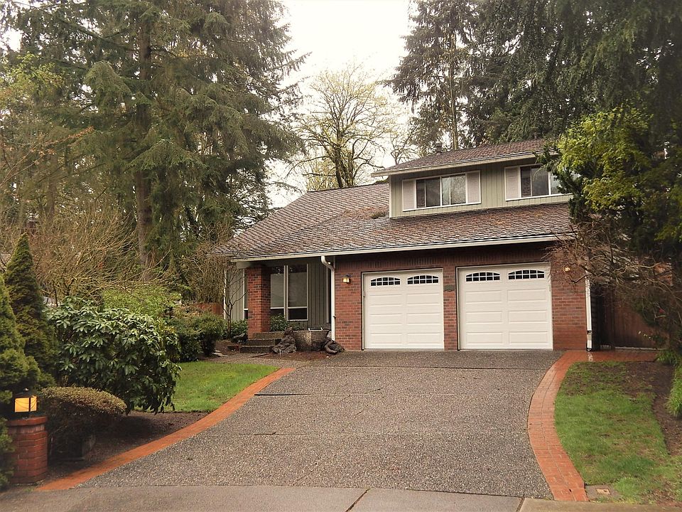 1st image of 11811 NE 102nd Pl