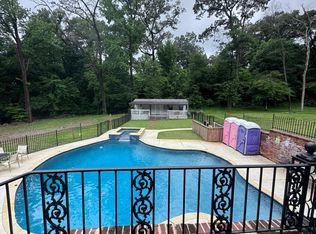 3910 James Rd, Memphis, TN 38128