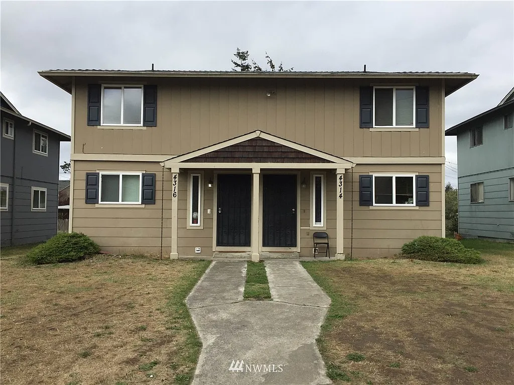 4314 4316 S Cedar Street photo 1