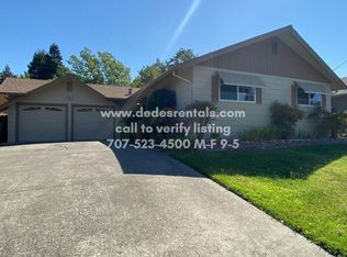 2516 Mimosa St, Santa Rosa, CA 95405