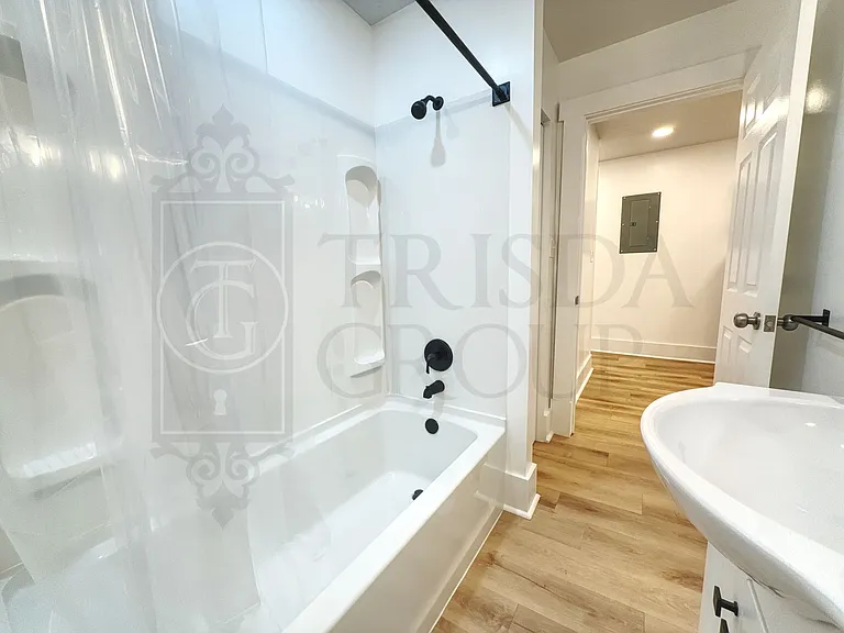 1538 Fallowfield Ave #1 — Photo 24