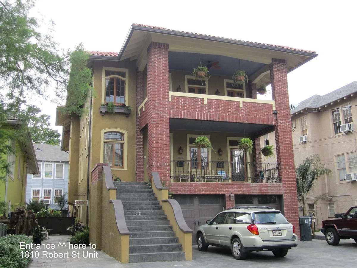 1810 Robert is a garden level unit with an entrance to the left of main stairs. - 1810 Robert St