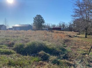 16 Sun Valley Rd, Springville, TN 38256