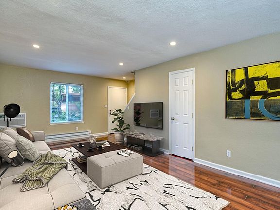 2nd image of 38623 Cherry Ln APT 143