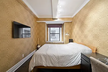 Sold by Nest Seekers International