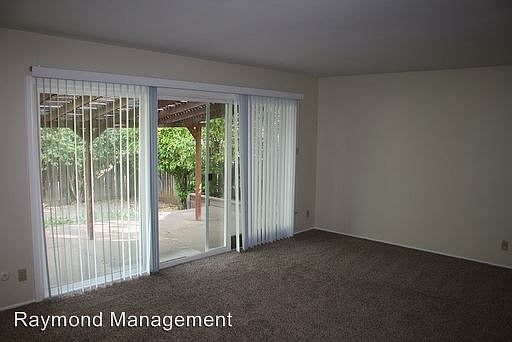 3rd image of 6441 Everest Way