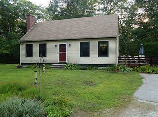 977 Reynolds Rd, Glocester, RI 02814