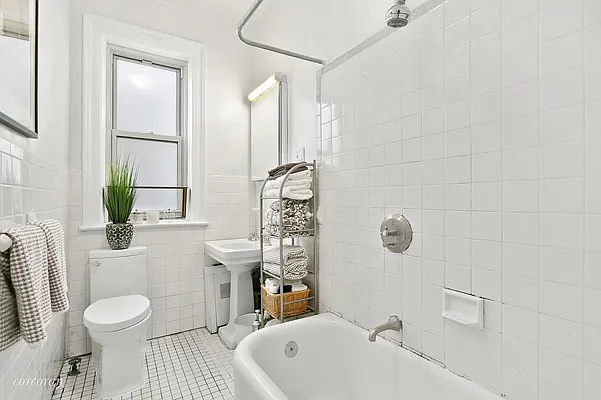 Sold by Corcoran | media 7