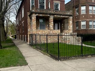 2626 E 78th St #1, Chicago, IL 60649